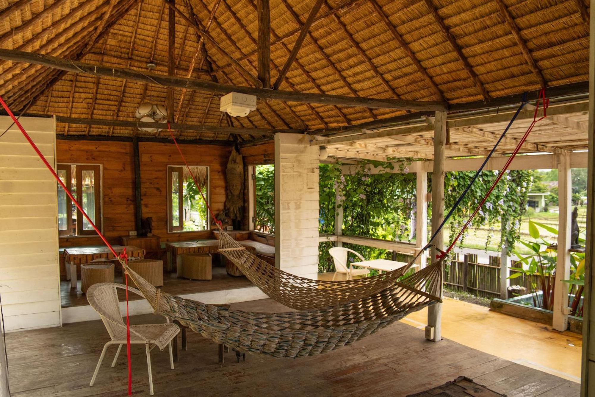 Butterfly Hostel, Pai Buitenkant foto