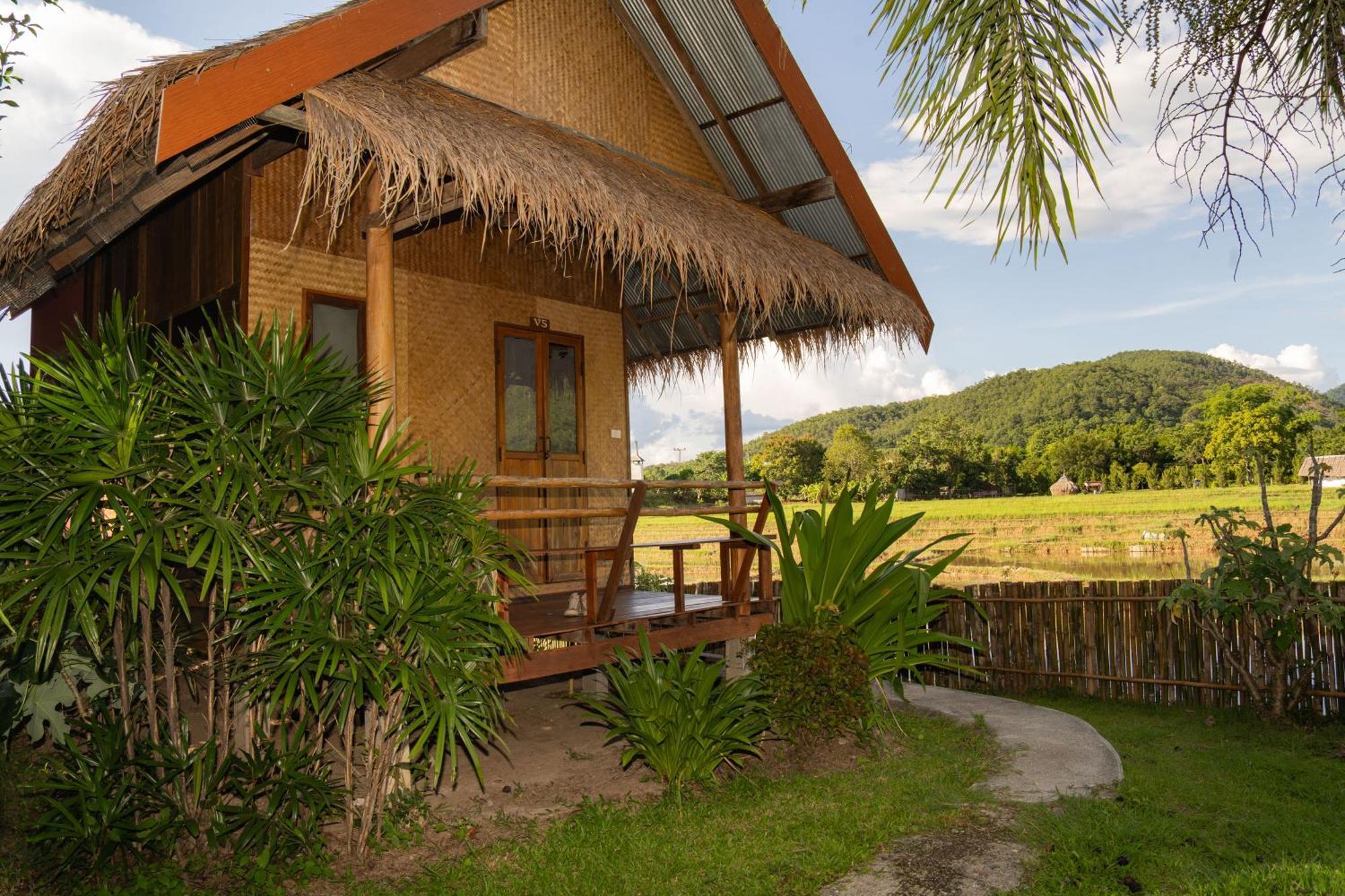 Butterfly Hostel, Pai Buitenkant foto