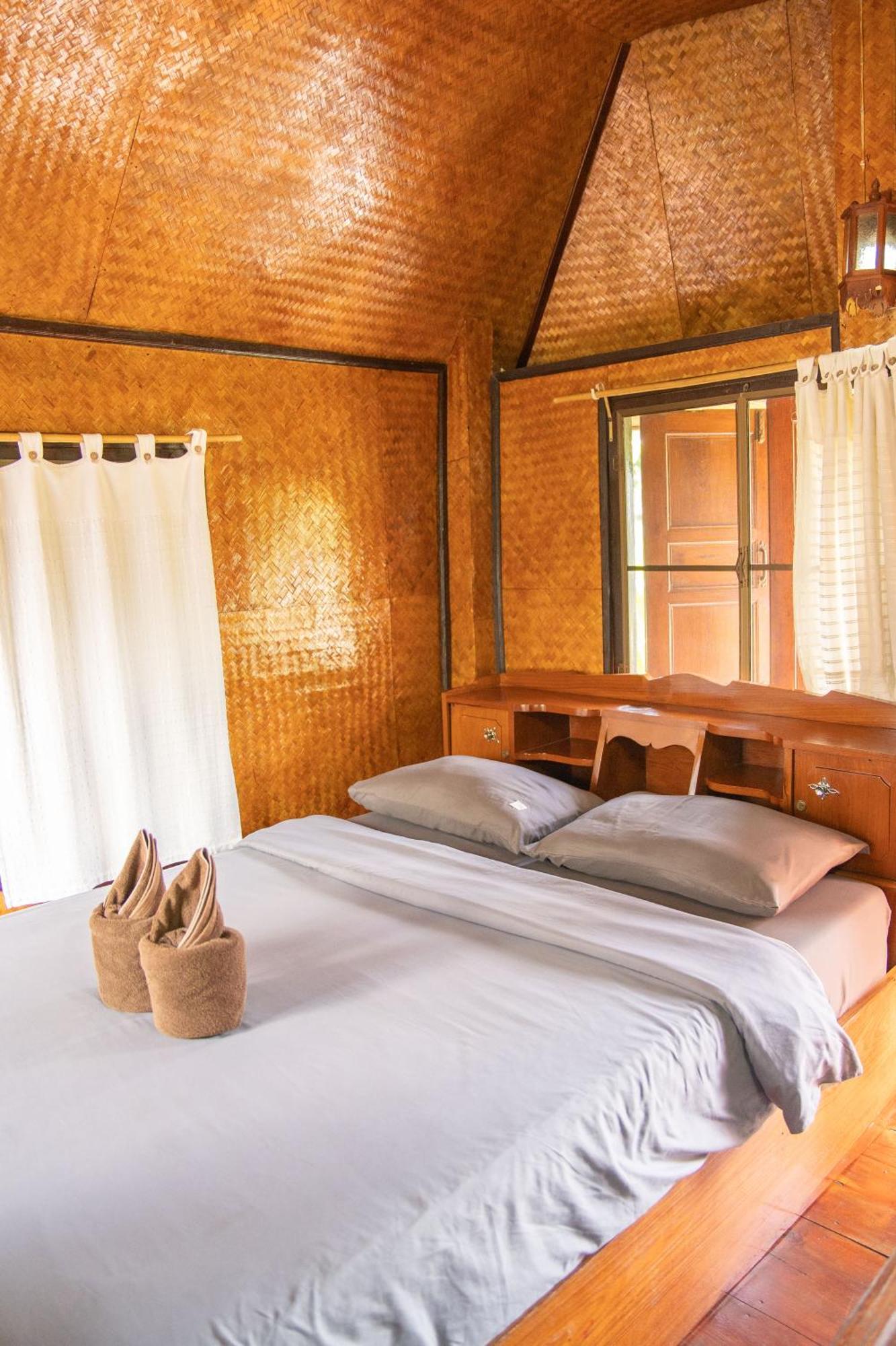 Butterfly Hostel, Pai Buitenkant foto