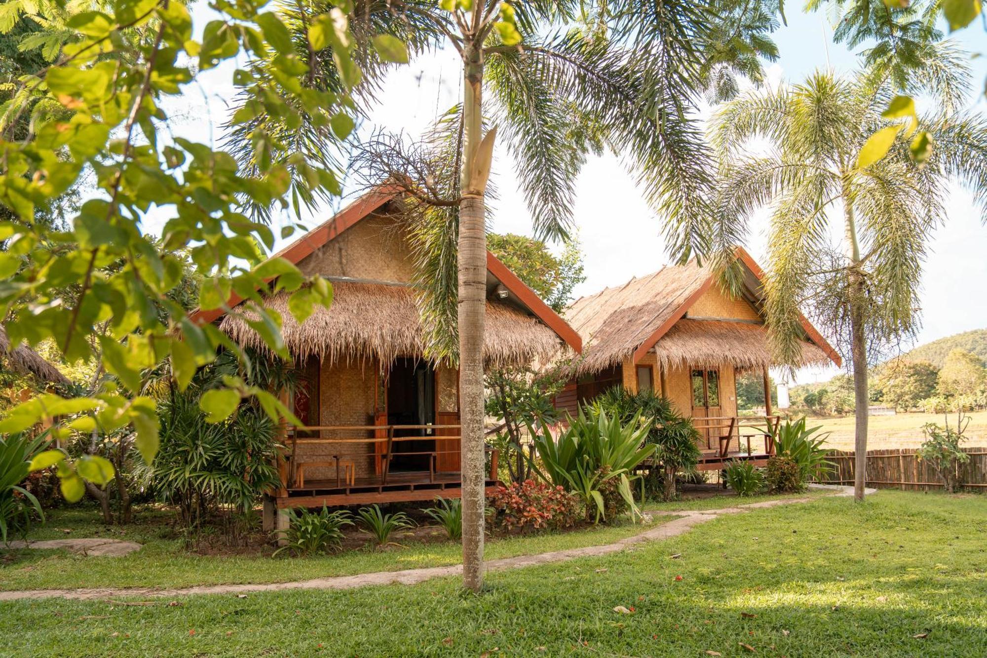 Butterfly Hostel, Pai Buitenkant foto