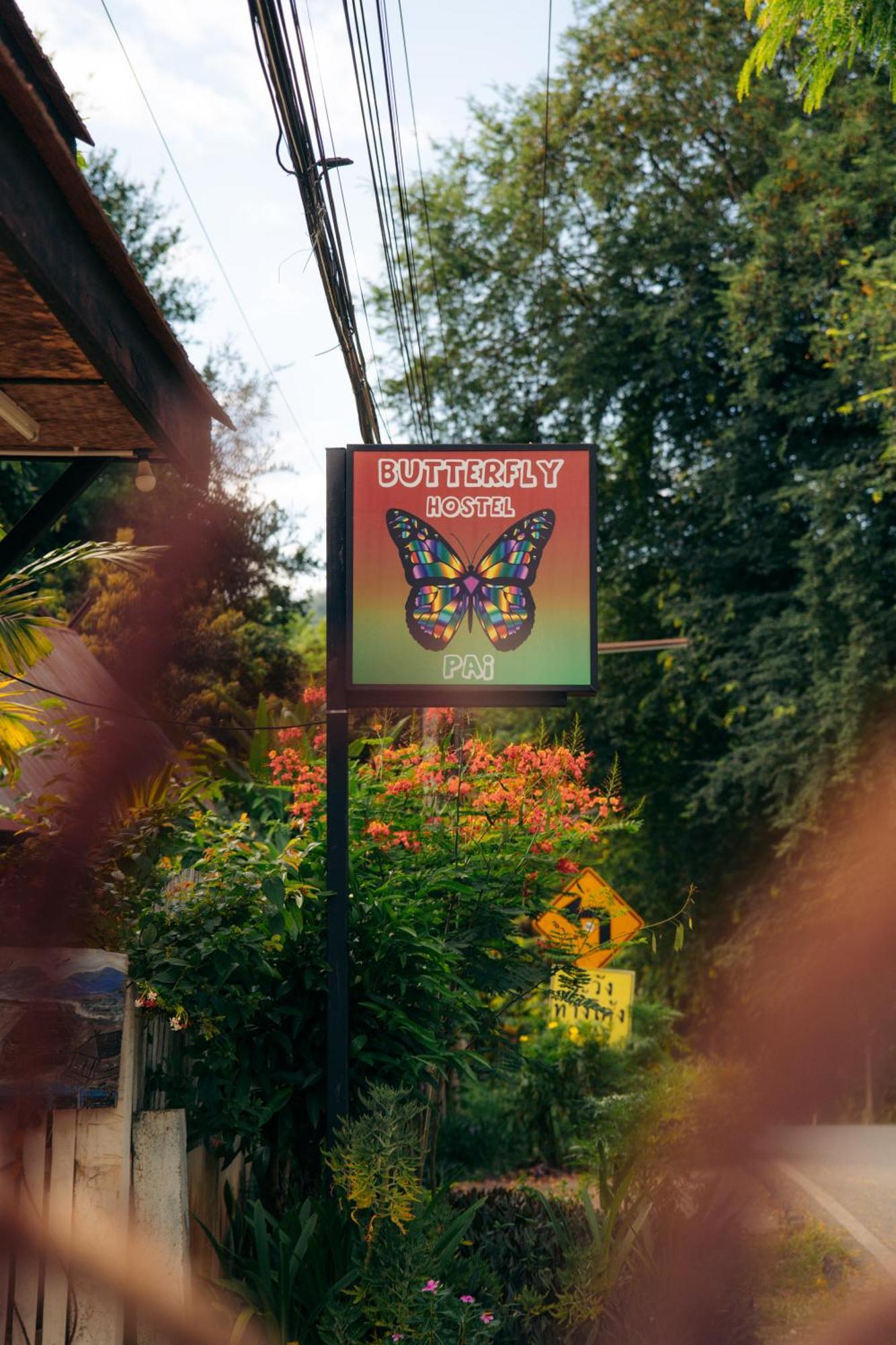 Butterfly Hostel, Pai Buitenkant foto